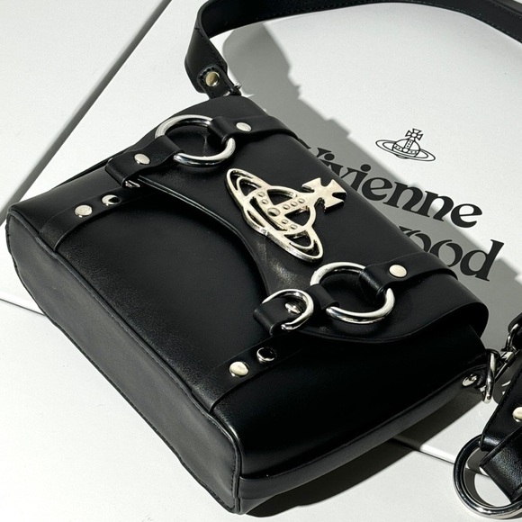 🖤🩶Vivienne Westwood Black Crossbody Bag with Silver Accents - Picture 3 of 7